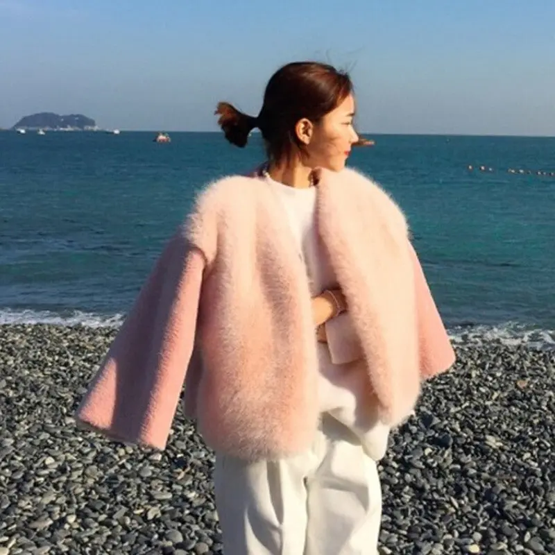 Stylish Long Hairy Spliced Short Hairy Sleeve Shaggy Faux Fox Fur Coat Woman Pink Faux Fur Jackets Short Outerwear 2