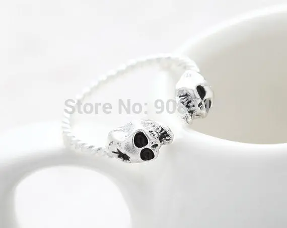 Tiny Skulls Ring,Adjustable Double Skull Rings,Cool Rings,Funky Rings 3