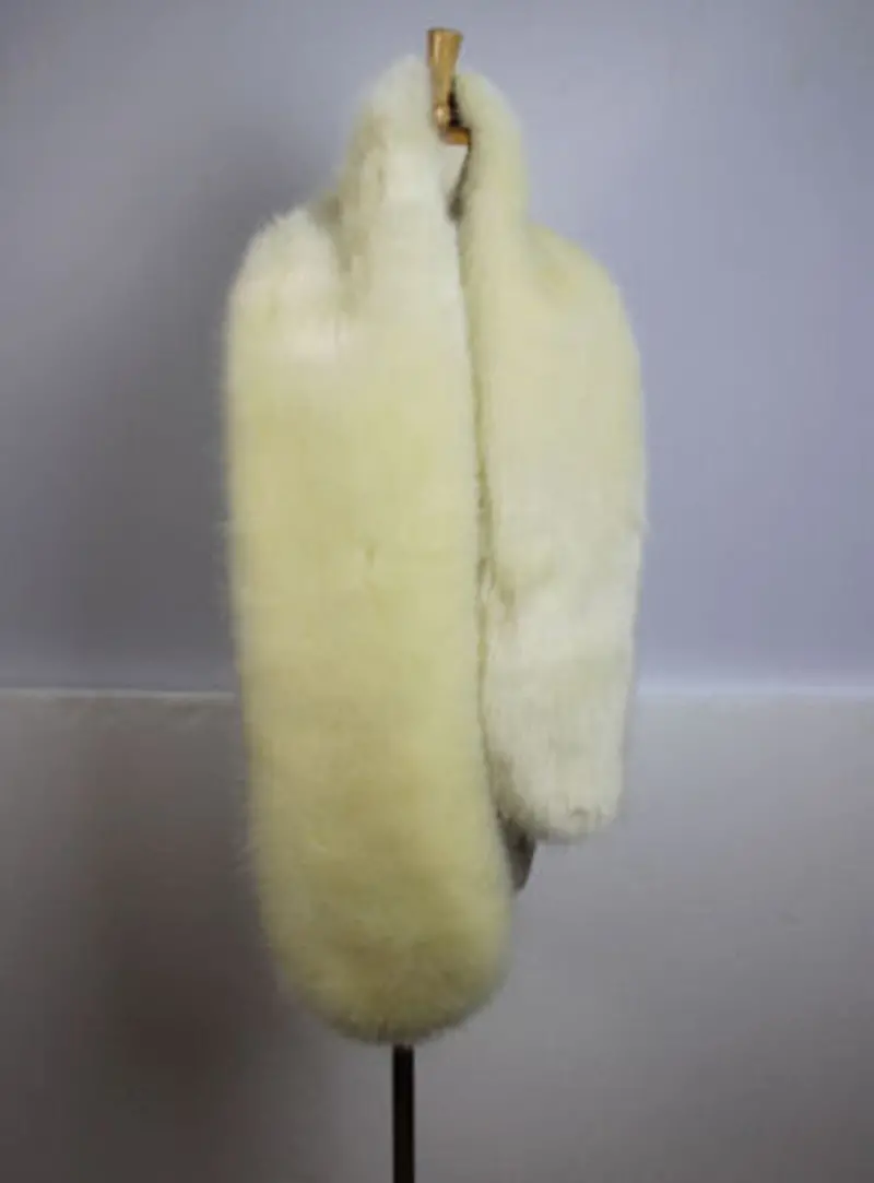 Trendy Hariy Shaggy Faux Fox Fur Warm Long Scarf Collar Women Faux Fur Collar Shawl Cap Scarves 16 Colors 7