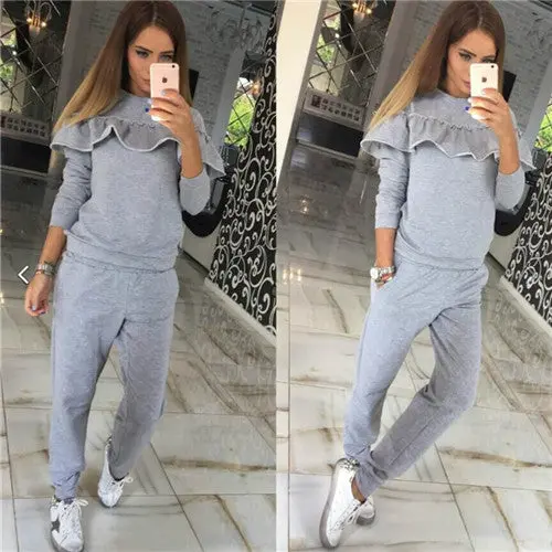 Two-Piece Tracksuit Set – Ruffle Hoodie & Matching Joggers for Women