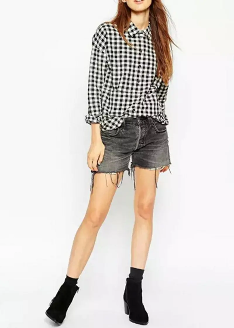 Vintage Contrast Black White Plaid Print Mid Long Shirt Women's Lapel Long Sleeve Casual Shirt Blouse Tops 3