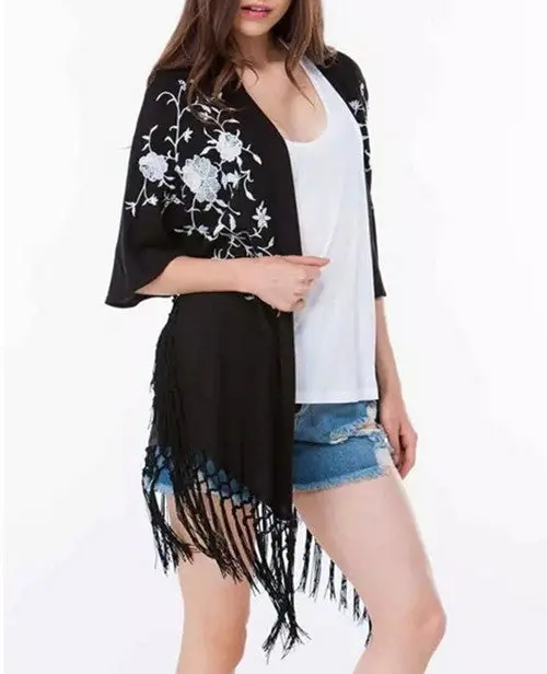 Vintage Contrast Flower Print Tassel Black Cotton Long Cardigan Kimono Blouse Women's Loose Shirt Blouses Tops 3