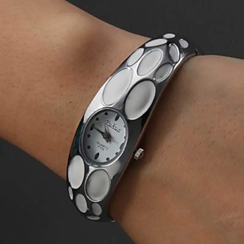 Vintageladies Elegant Bracelet Wrist Watchstainless Steel Oval Dial Analog Quartz Casual Dress Watch 1