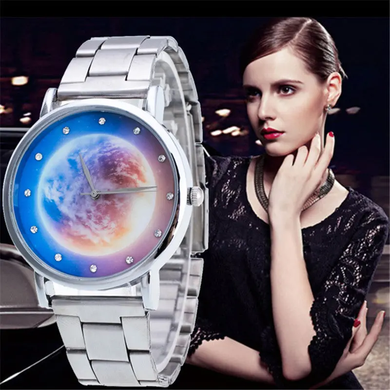 Woman Mens Retro Design Business Watch Relogio Feminino Famous Alloy Band Analog Quartz Watches Gold Star Universe Watch 1