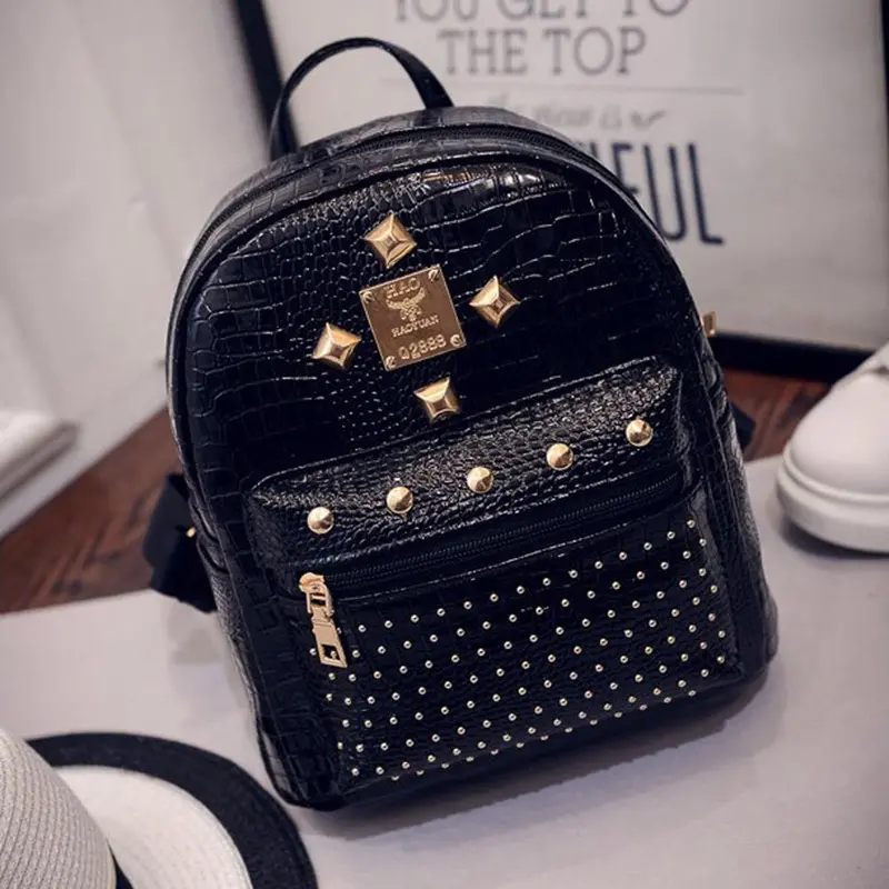 Women Backpack Rivet School Backpacks For Teenage Girls Women's Backpack Vintage Mochila 1