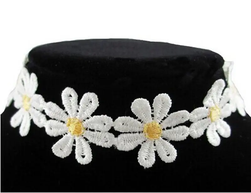 Women Delicate Daisy Flower Choker Chain Charm Necklace Bohemia Girls Jewelry 2