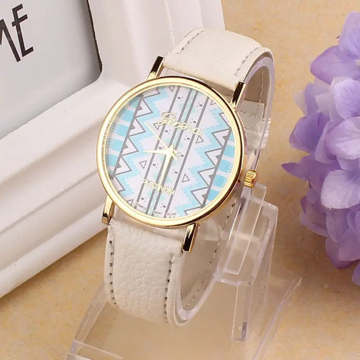 Women Girl Quartz Waves Tribal Pattern Leather Wrist Watch Teast 2
