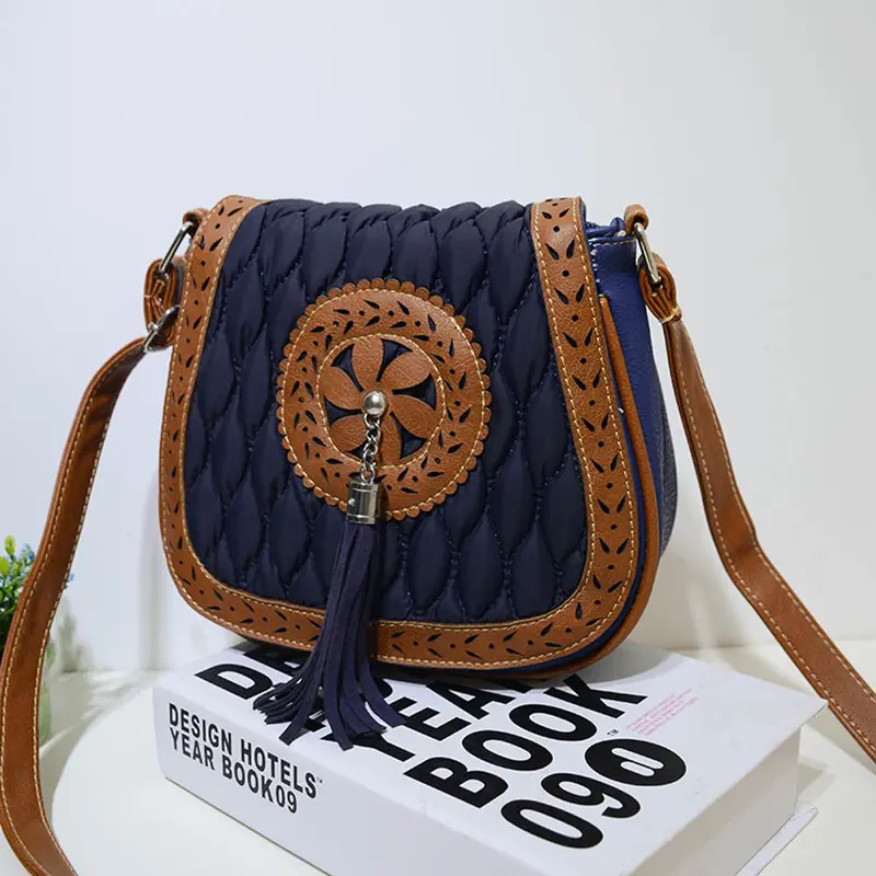 Women Vintage Hbag Hollow Out Messenger Bags Saddle Casual Crossbody Leather Shoulder Bag Clutch Bolsas 2