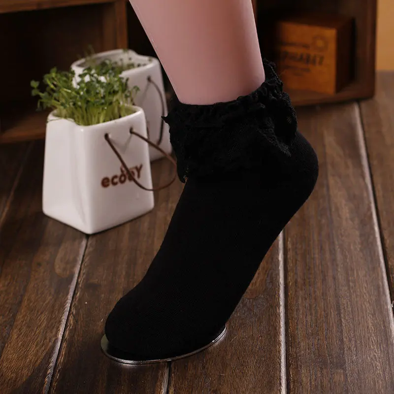 Women Vintage Lace Ruffle Frilly Ankle Socks Princess Girl Cotton Sock 1