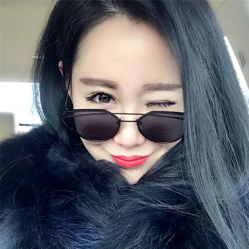 Women Vintage Rose Gold Mirror Sun Glasses Twin-Beams Classic Metal Frame Mirror Sunglasses Cat Eye Sunglasses 1