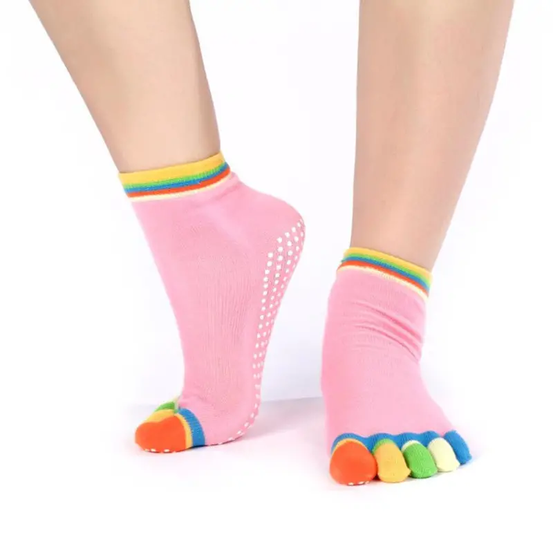 Womens 5-Toe Colorful Exercise Non Slip Massage Toe Socks With Full Grip Pilates Socks 6