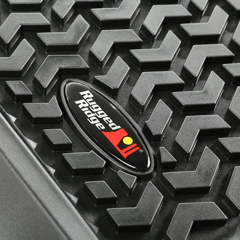 Rugged Ridge Rear Floor Liners – Heavy-Duty Black Rubber Mats For 1999–2006 Silverado & Sierra 1500 1